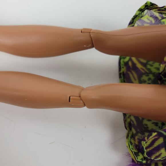 Monster High Doll Clawdeen‎ Generation 1 Skull Shores Wolf Swimsuit Dress Purple - Picture 10 of 12